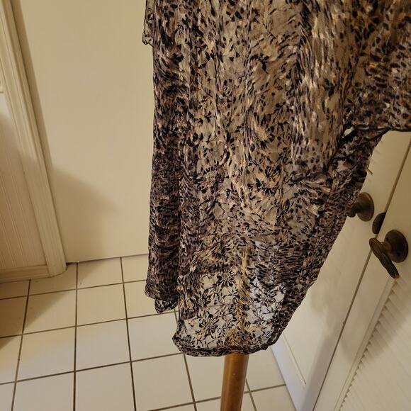 Sheer Animal Print Tunic Blouse Deep V Ruffle Dress Barn XL - Picture 6 of 7